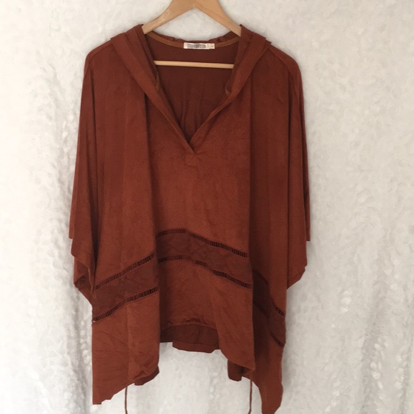 Monoreno Tops - Monoreno Hippie bohemian top size large